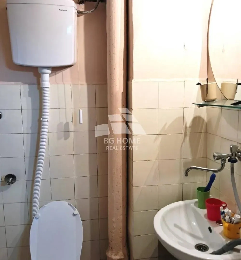 Prodaja, kuća, 52m², Uciteljsko Naselje, Zvezdara Sve Podlokacije