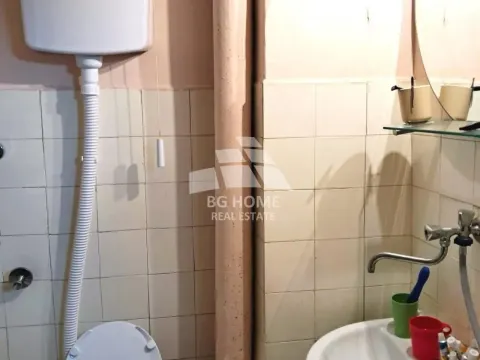 Sale, house, 52m², Uciteljsko Naselje, Zvezdara Sve Podlokacije - image 13