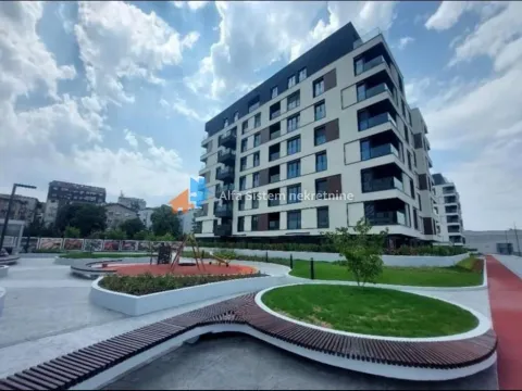 Izdavanje, trosoban stan, 69m², Karaburma, Palilula Sve Podlokacije - image 13