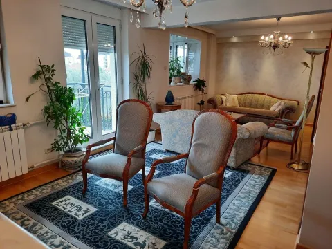 Sale, house, 350m², Bežanijska Kosa Sve Podlokacije, Beograd - image 7