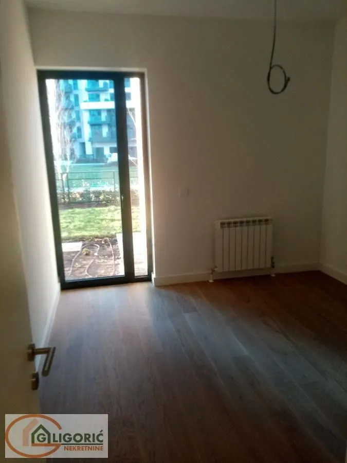 Prodaja, trosoban stan, 72m², Savski Venac, Beograd