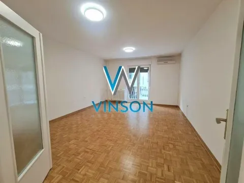 Izdavanje, poslovni prostor, 105m², Novi Sad Sve Podlokacije, Novi Sad - image 1