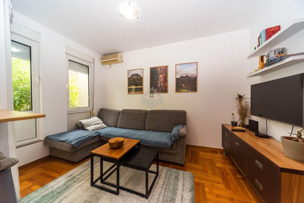 Izdavanje, jednosoban stan, 38m², Gorica C, Podgorica