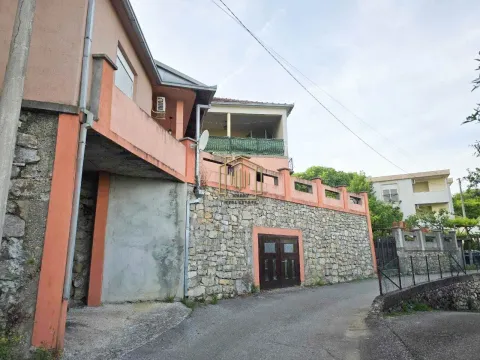 Sale, house, 240m², Momišići, Podgorica - image 1