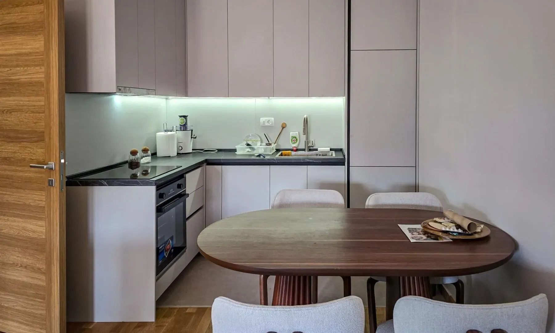 Prodaja, jednosoban stan, 41m², Tološi, Podgorica