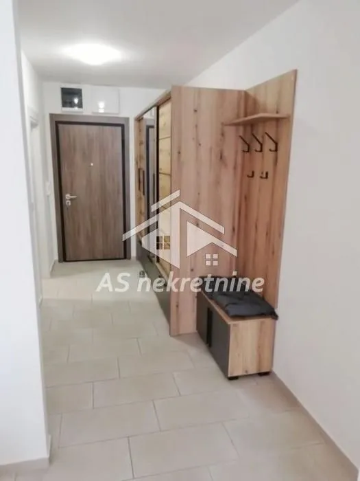 Izdavanje, dvosoban stan, 49m², Hala Pionir, Palilula Sve Podlokacije