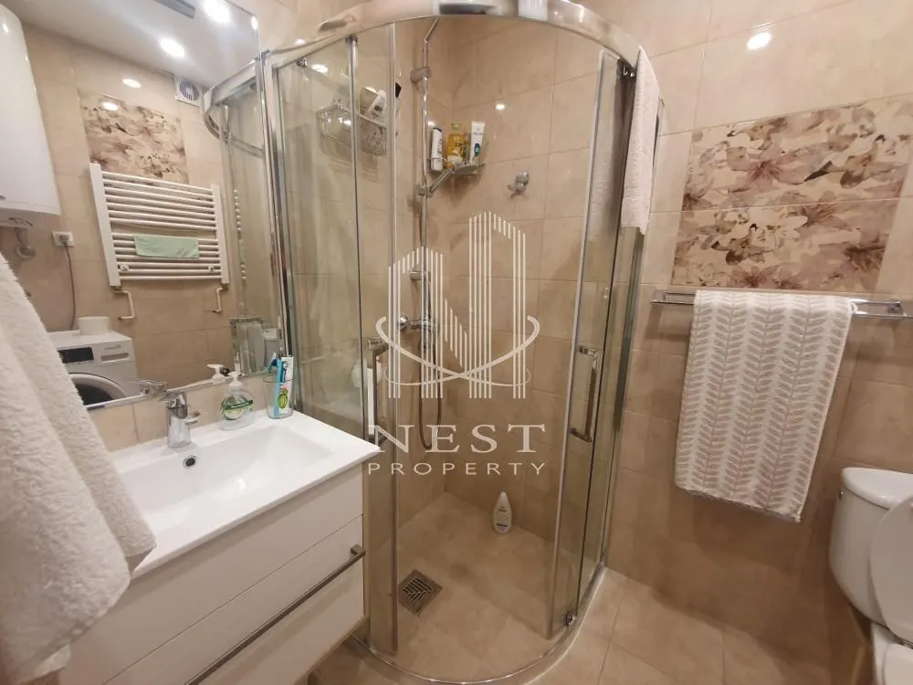 Prodaja, trosoban stan, 81m², Đeram Pijaca, Beograd