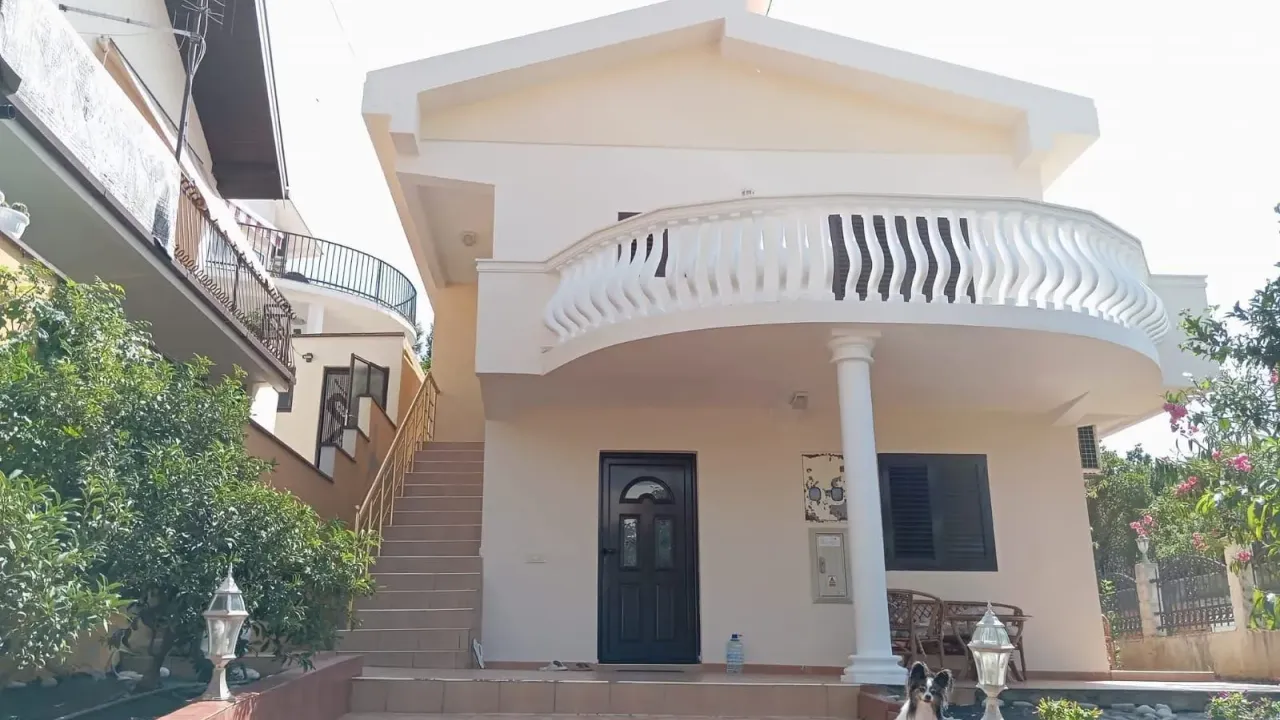 Prodaja, kuća, 110m², Utjeha, Bar