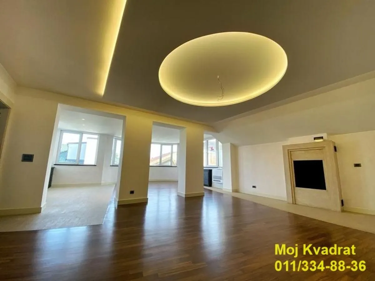 Prodaja, četvorosoban stan, 147m², Golf Naselje, Beograd