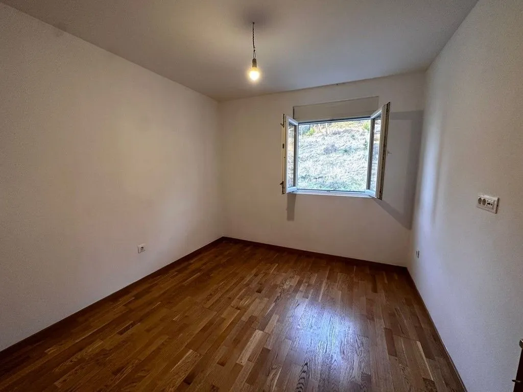 Rent, two bedroom apartment, 75m², Ljubović, Podgorica