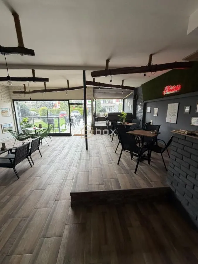 Rent, office space, 200m², Medijana, Niš