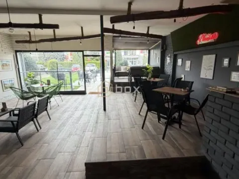 Poslovni prostor in Medijana