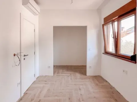 Prodaja, dvosoban stan, 72m², Kava, Tivat - image 11