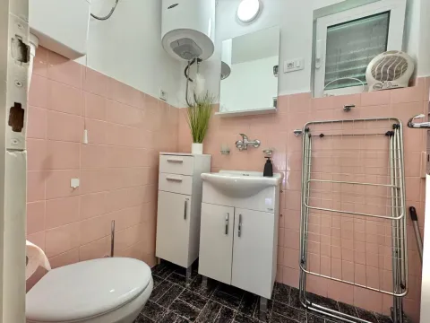 Prodaja, dvosoban stan, 55m², Centar, Budva - image 10