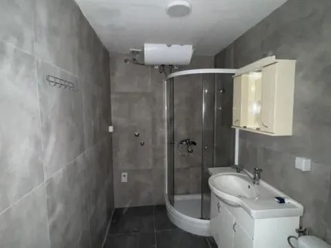 Prodaja, garsonjera, 28m², Palilula, Niš - image 6