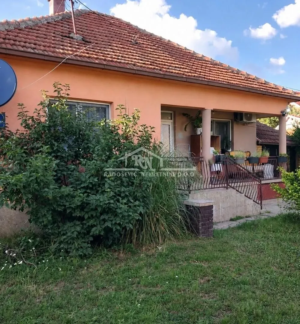Prodaja, kuća, 366m², Obrenovac, Beograd