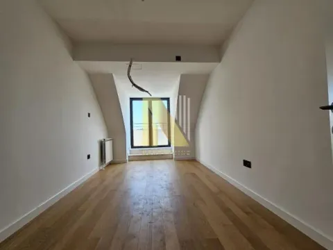 Sale, four bedroom apartment, 165m², Centar, Novi Sad - image 15