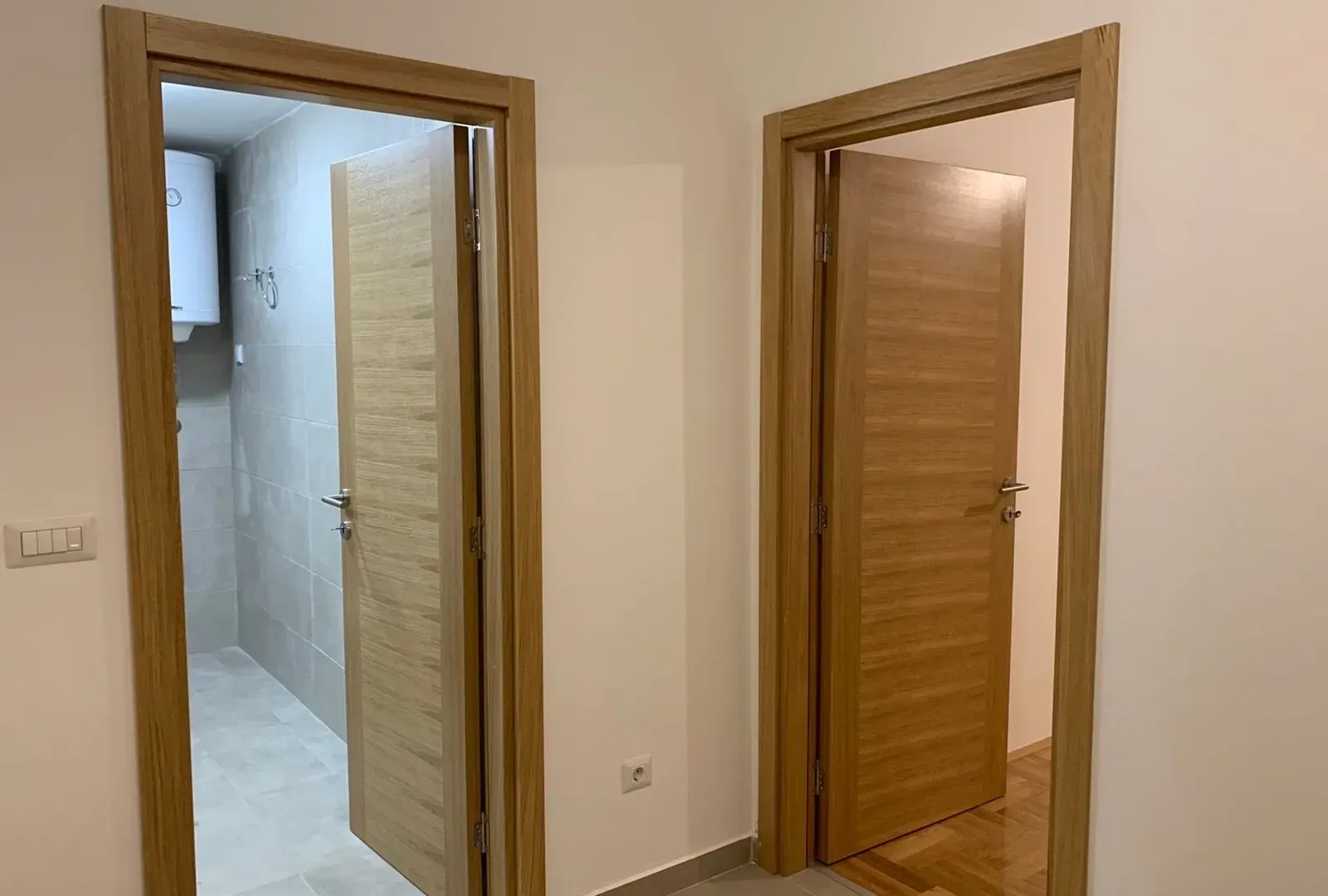 Izdavanje, jednosoban stan, 56m², Stari Aerodrom, Podgorica