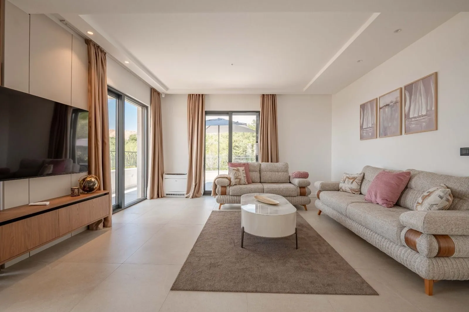 Sale, house, 318m², Reževići, Budva