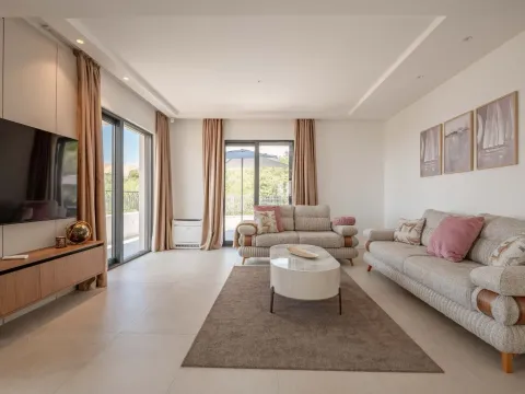 Prodaja, kuća, 318m², Reževići, Budva - image 23