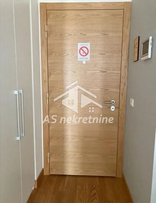 Rent, two bedroom apartment, 63m², Savski Venac, Beograd