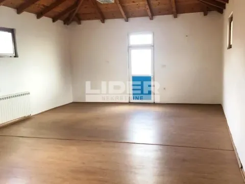 Rent, office space, 325m², Surčin, Beograd - image 14