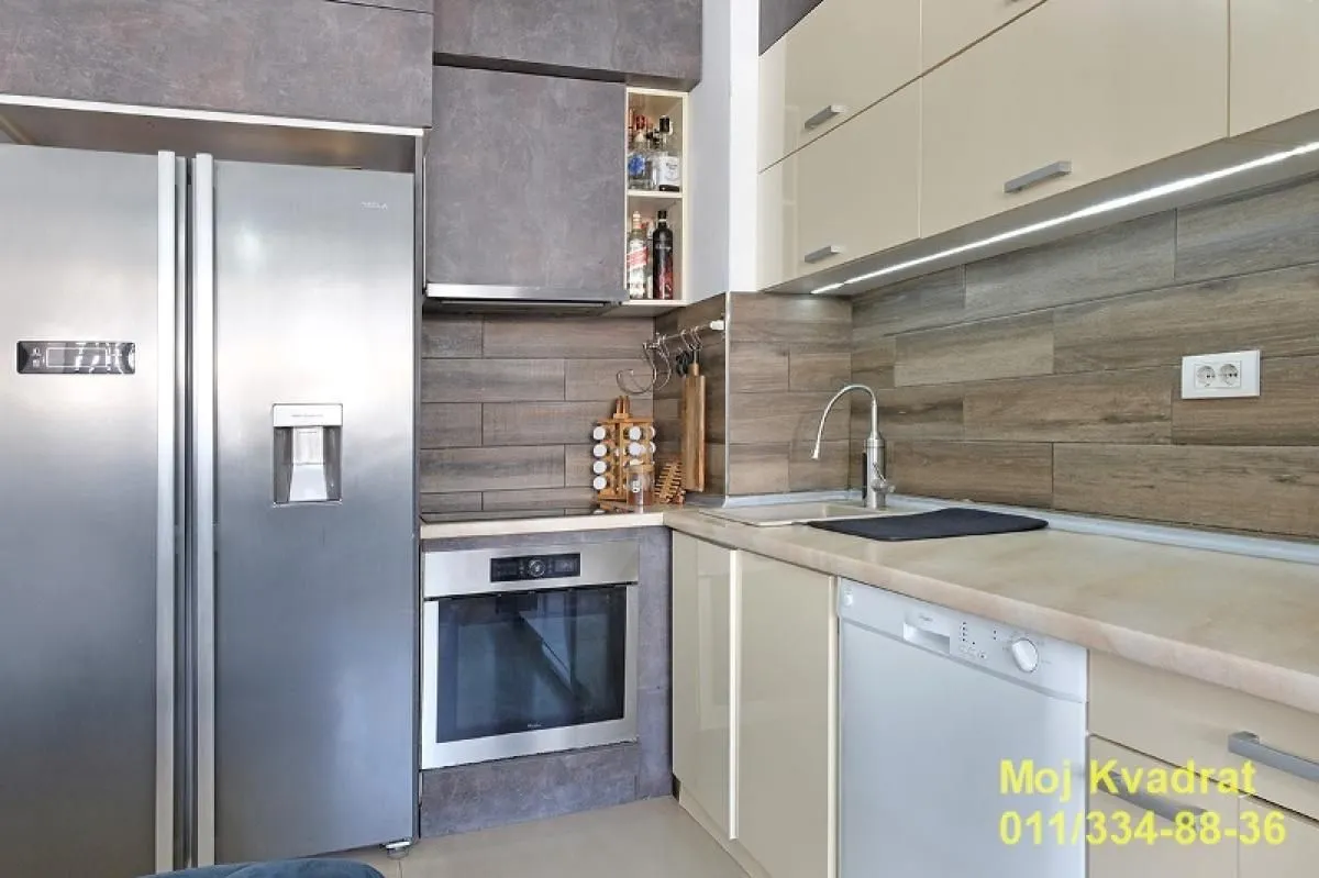 Sale, four bedroom apartment, 113m², Višnjička Banja, Palilula Sve Podlokacije
