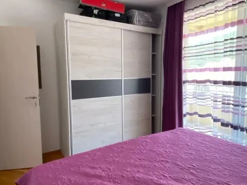 Rent, two bedroom apartment, 92m², Budva, Crna Gora - image 21