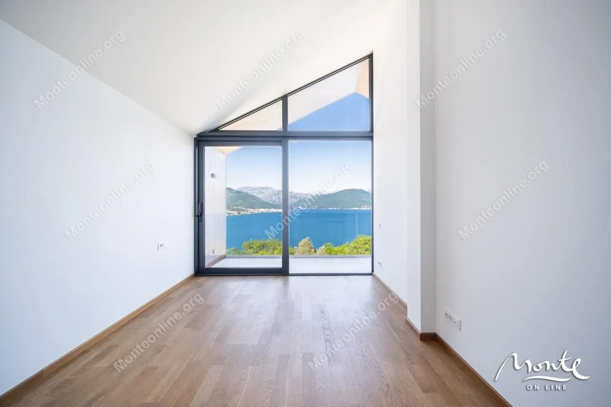 Prodaja, kuća, 173m², Krašići, Tivat