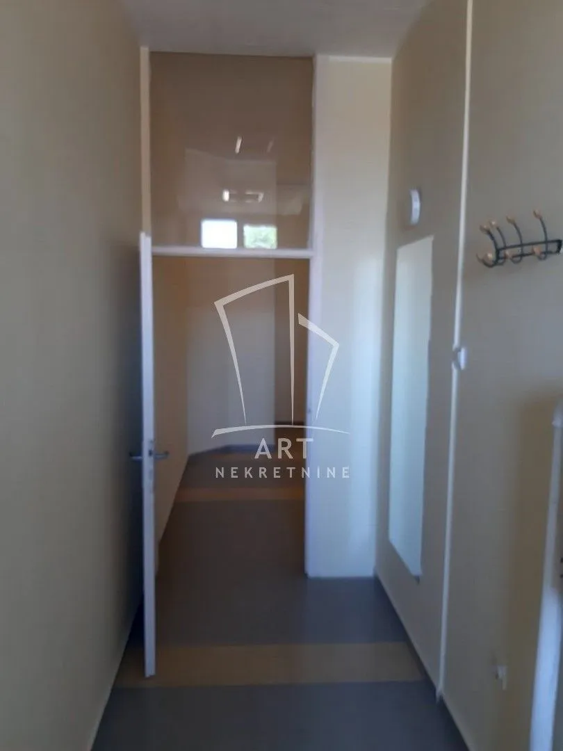 Sale, office space, 39m², Kovin, Srbija