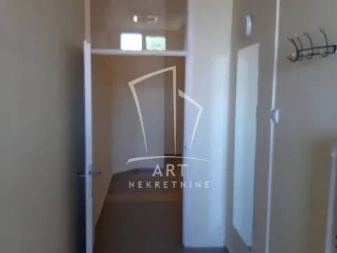 Sale, office space, 39m², Kovin, Srbija - image 3