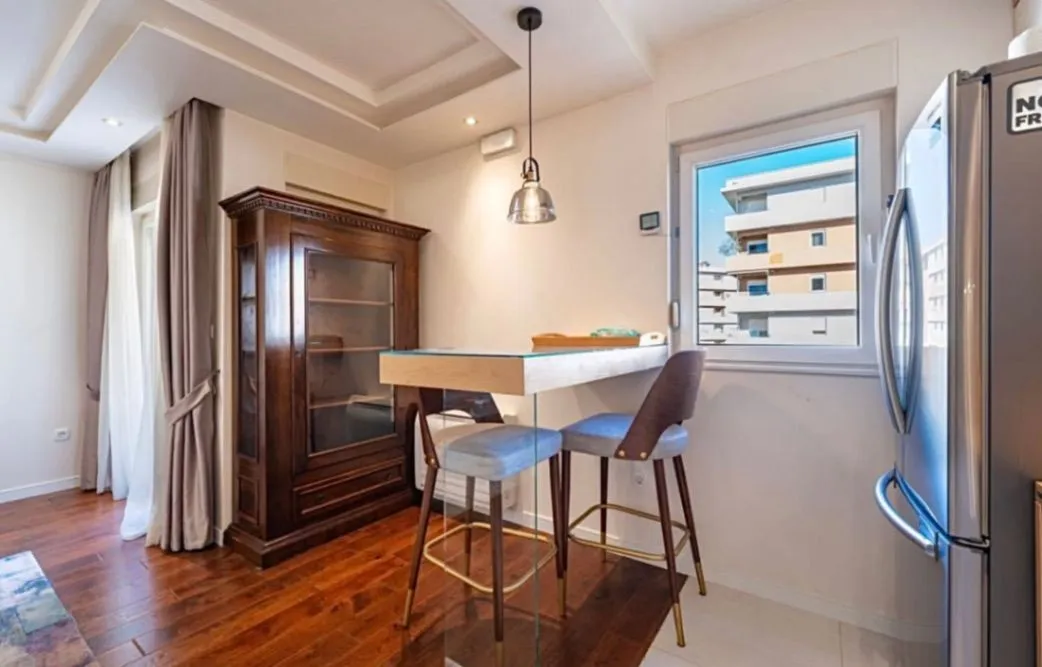 Rent, two bedroom apartment, 68m², Central Point, Podgorica
