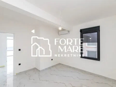 Prodaja, dvosoban stan, 72m², Kumbor, Herceg Novi - image 8