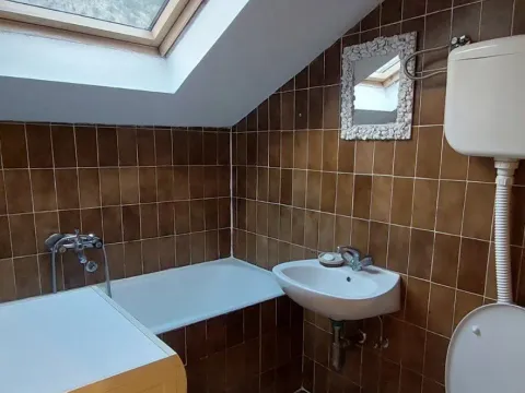 Rent, one bedroom apartment, 45m², Dobrota, Kotor - image 5