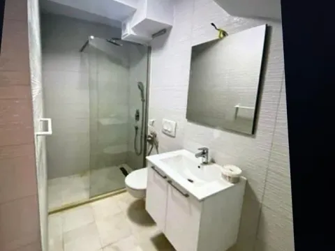 Izdavanje, kuća, 90m², Perast, Kotor - image 9