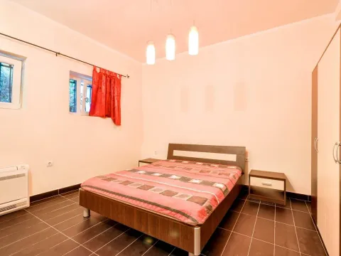 Prodaja, dvosoban stan, 104m², Stoliv, Kotor - image 25