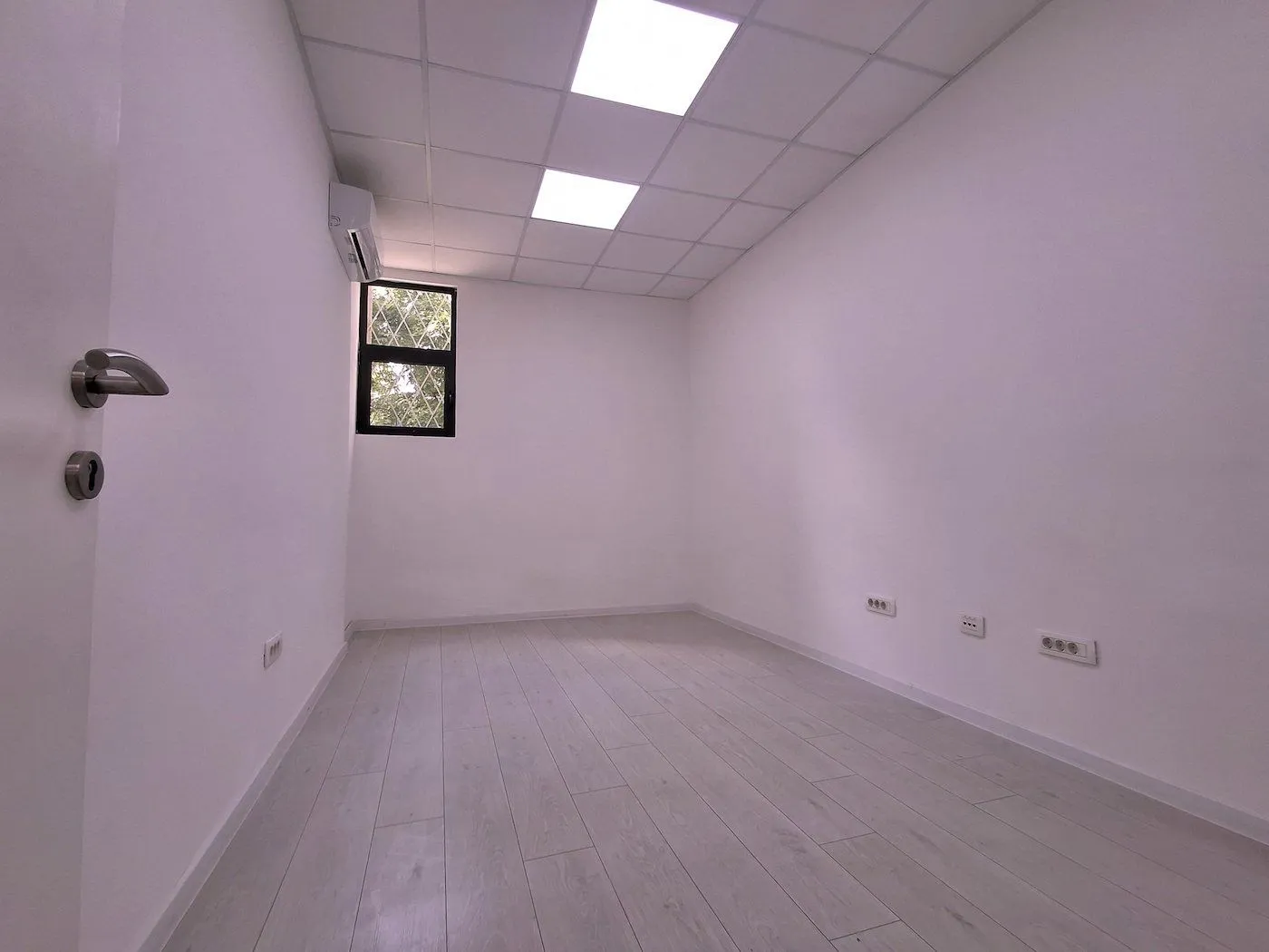 Sale, office space, 294m², Blok 5, Podgorica