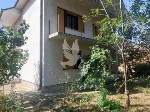 Sale, house, 300m², Medjulužje, Mladenovac - image 14