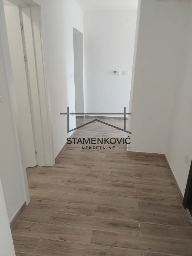 Prodaja, trosoban stan, 86m², Veternička rampa, Novi Sad Sve Podlokacije