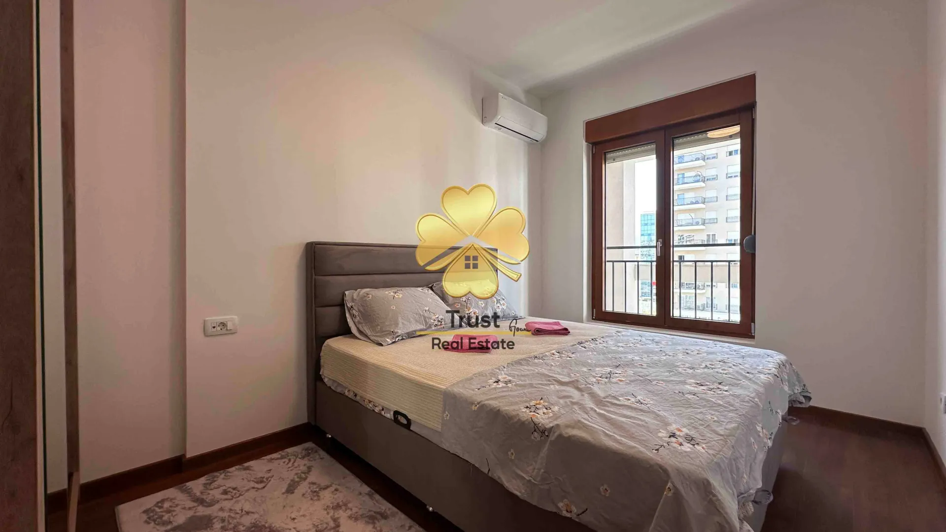 Rent, two bedroom apartment, 72m², Master Kvart, Podgorica