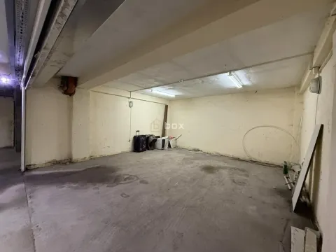 Rent, parking/garage, 28m², Centar, Niš - image 2