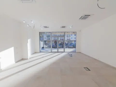 Prodaja, poslovni prostor, 46m², Zabjelo, Podgorica - image 2