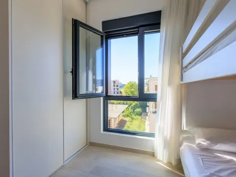 Prodaja, dvosoban stan, 154m², Tivat, Crna Gora - image 14