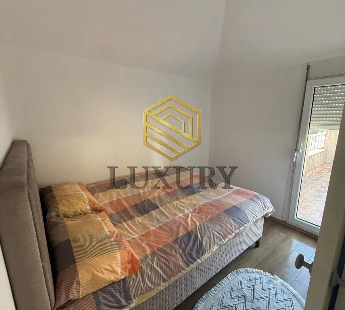 Prodaja, jednosoban stan, 44m², Momišići, Podgorica