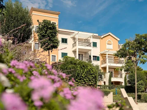 Sale, two bedroom apartment, 98m², Luštica, Tivat