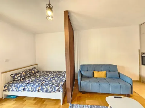 Rent, studio apartment, 42m², Bečići, Budva - image 7
