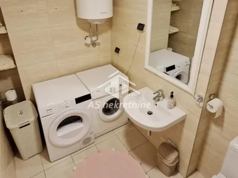 Izdavanje, dvosoban stan, 55m², Novi Beograd Blok 67, Novi Beograd Sve Podlokacije - image 11