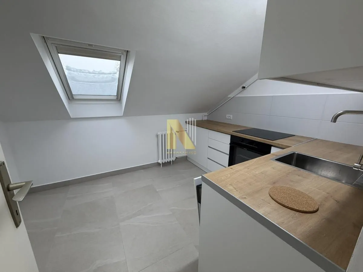 Izdavanje, trosoban stan, 56m², Sajmište, Novi Sad