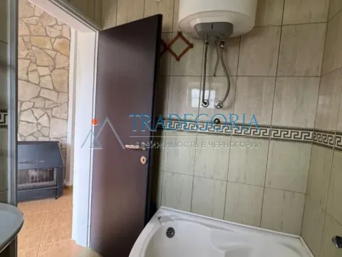 Prodaja, kuća, 130m², Bar, Crna Gora - image 17