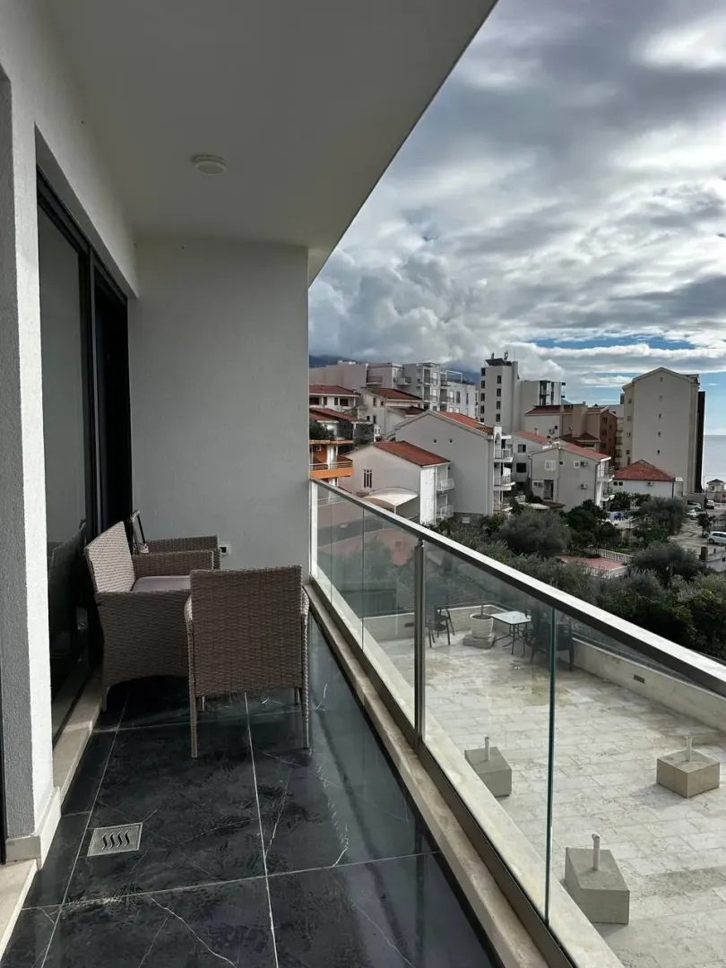 Sale, one bedroom apartment, 51m², Bečići, Budva